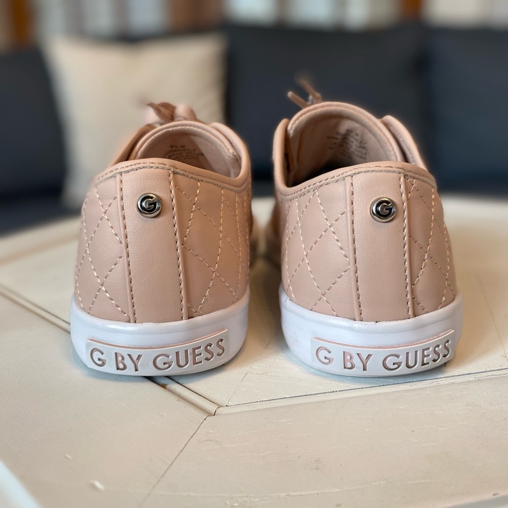 (SOLD) G By Guess Goadie Pink Quilted Women’s Lace Up Fashion Sneakers Size 8.5 - Picture 6 of 9